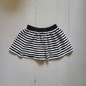 Mayoral Spain Black/White Skit, size 5T